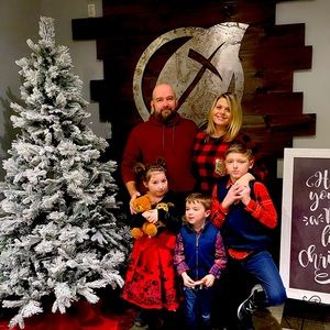 Meet your Posher, Whitney